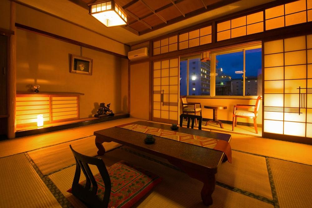 Hotel Koraku Beppu Eksteriør billede